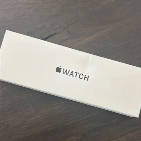 NWT Apple Watch SE (2nd Gen) w/ GPS 40mm - Picture 4 of 15